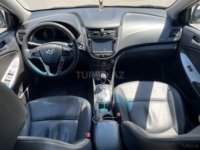 Hyundai Accent 2014, 220,000 km - 1.6 л - Bakı