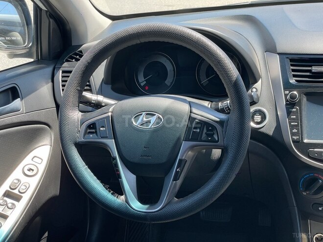 Hyundai Accent 2014, 220,000 km - 1.6 л - Bakı