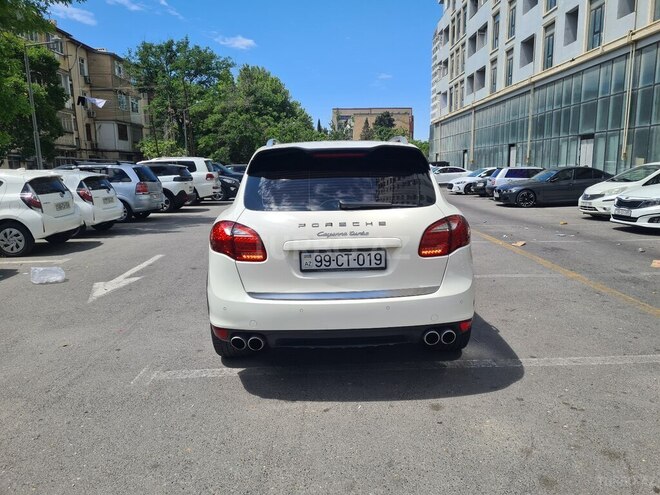 Porsche Cayenne Turbo 2010, 130,000 km - 4.8 л - Bakı