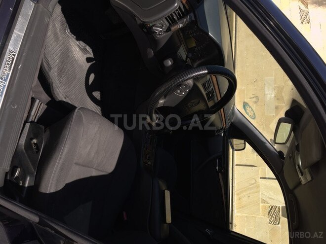 Mercedes E 220 d 2000, 298,588 km - 2.2 l - Bakı