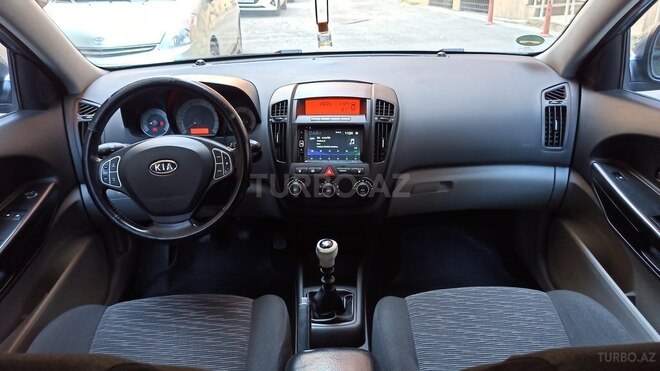 Kia  2008, 243,000 km - 1.4 l - Bakı