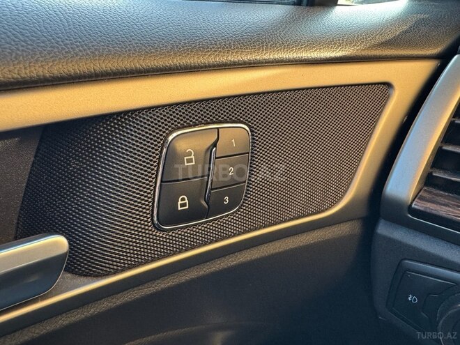 Ford Fusion (North America) 2013, 153,000 km - 1.5 l - Sumqayıt