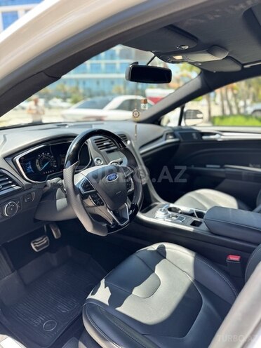 Ford Fusion (North America) 2017, 32,000 km - 2.0 l - Bakı