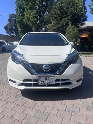 Nissan Note-1