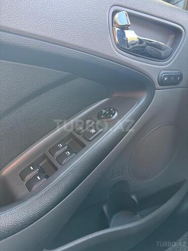 Kia Forte 2017, 257,000 km - 2.0 l - Bakı