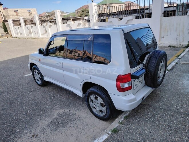 Mitsubishi Pajero io 2000, 325,000 km - 1.8 l - Bakı