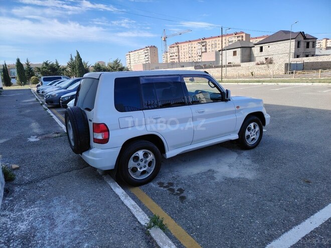 Mitsubishi Pajero io 2000, 325,000 km - 1.8 l - Bakı