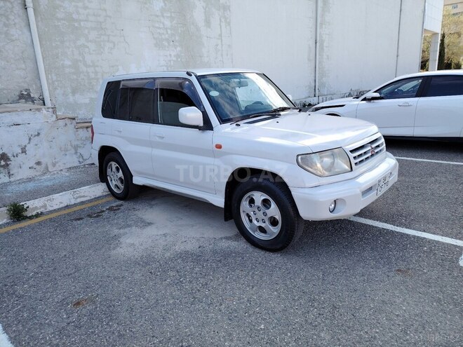 Mitsubishi Pajero io 2000, 325,000 km - 1.8 l - Bakı