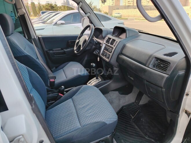 Mitsubishi Pajero io 2000, 325,000 km - 1.8 l - Bakı