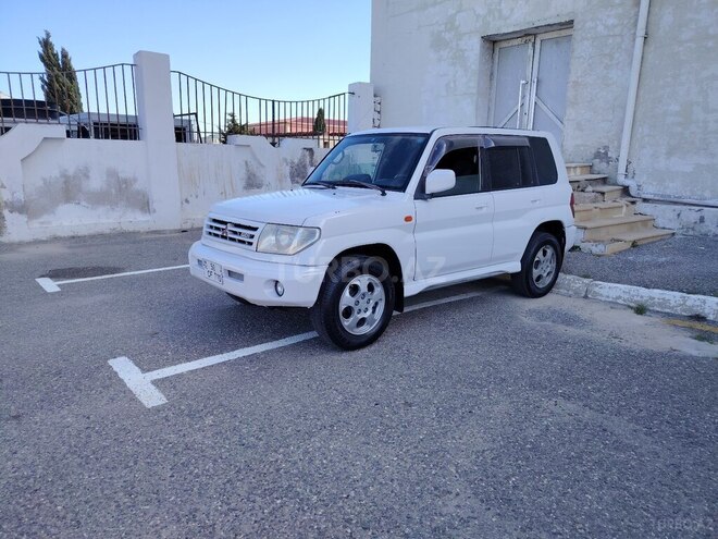 Mitsubishi Pajero io 2000, 325,000 km - 1.8 l - Bakı