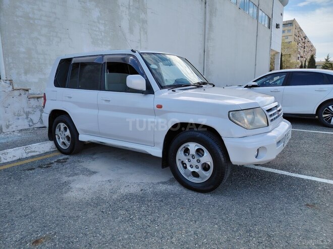 Mitsubishi Pajero io 2000, 325,000 km - 1.8 l - Bakı