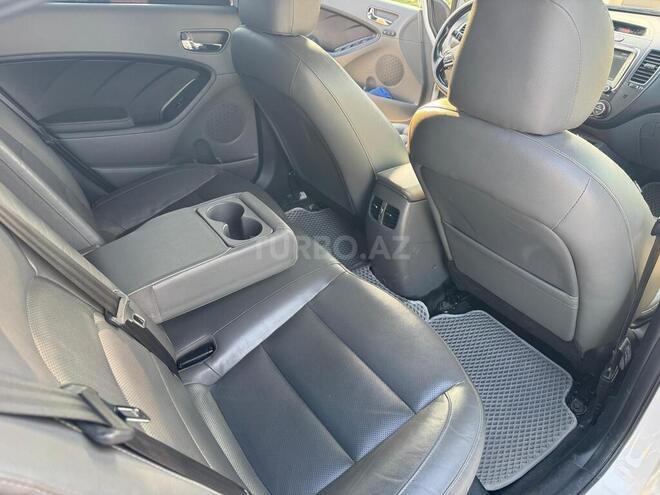Kia Forte 2017, 257,000 km - 2.0 l - Bakı
