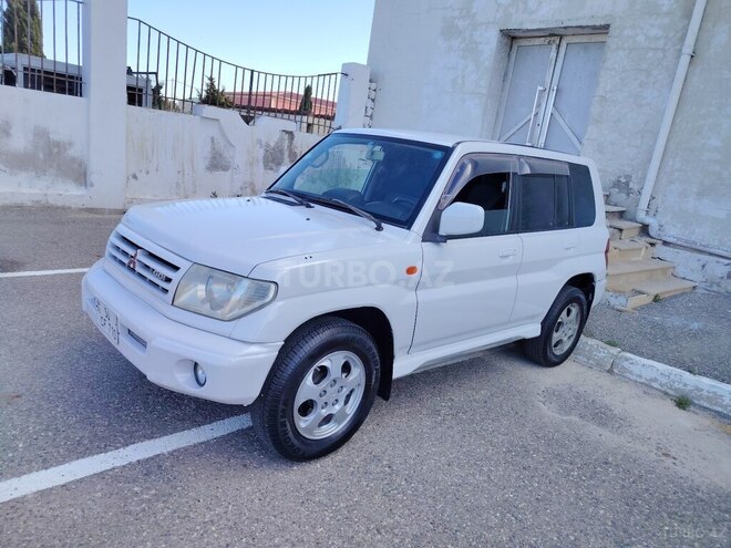 Mitsubishi Pajero io 2000, 325,000 km - 1.8 l - Bakı