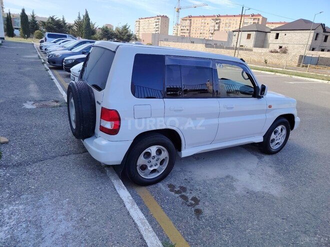 Mitsubishi Pajero io 2000, 325,000 km - 1.8 l - Bakı