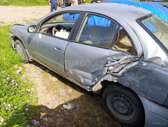 Nissan Sunny 2005, 256,456 km - 1.3 l - Bakı