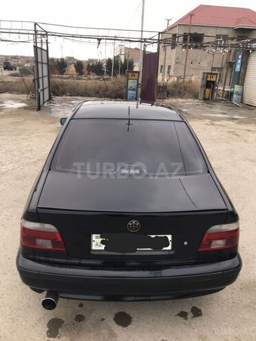 BMW 528 1996, 258,000 km - 2.8 l - Bakı