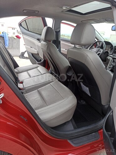 Hyundai Elantra 2016, 172,000 km - 2.0 l - Bakı