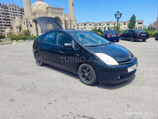 Toyota Prius 2008, 277,320 km - 1.5 л - Bakı