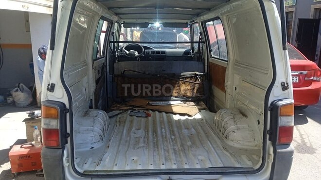 Mitsubishi L300 2003, 152,000 km - 2.0 l - Bakı