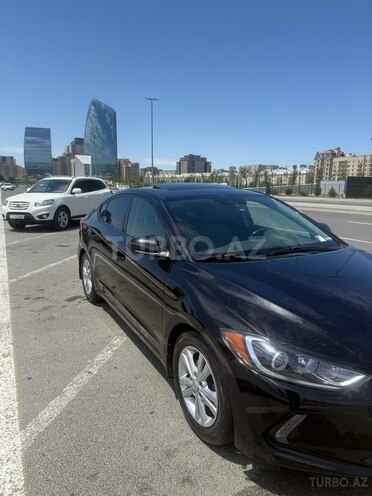 Hyundai Elantra 2018, 174,000 km - 2.0 l - Bakı