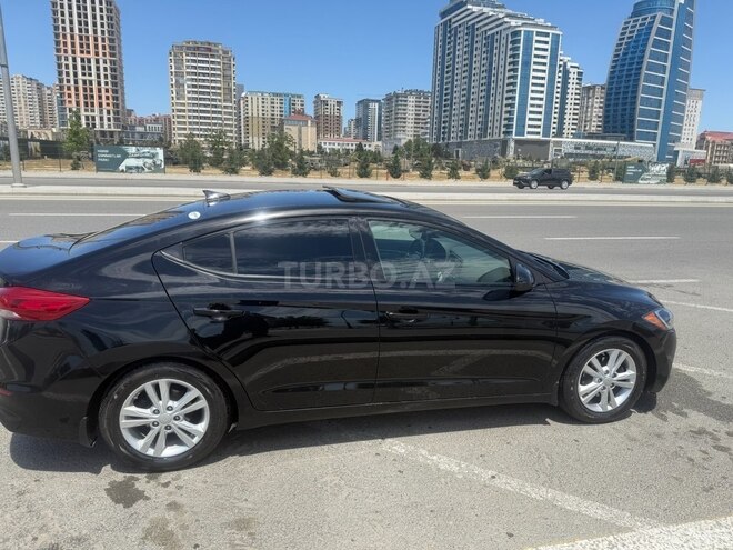 Hyundai Elantra 2018, 174,000 km - 2.0 l - Bakı