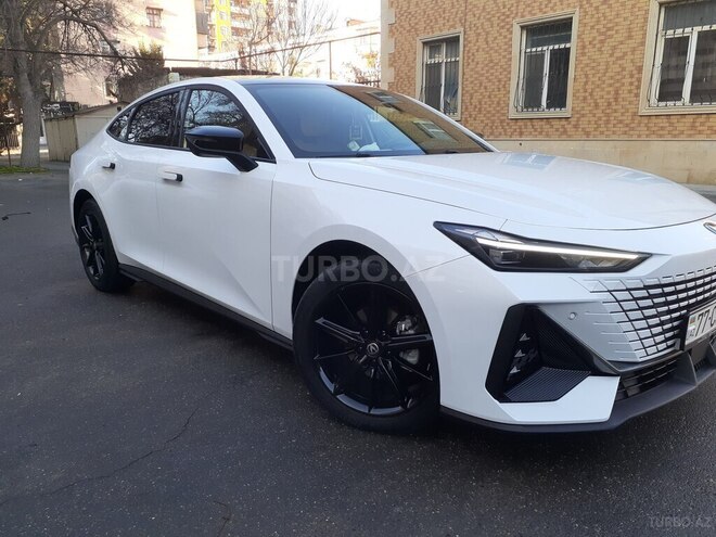 Changan Uni-V 2023, 20,000 km - 1.5 l - Bakı