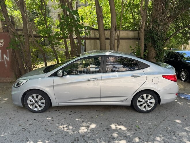 Hyundai Accent 2015, 193,000 km - 1.6 l - Bakı