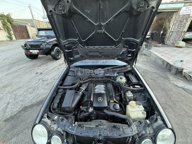 Mercedes E 240 1999, 450,000 km - 2.6 l - Bakı