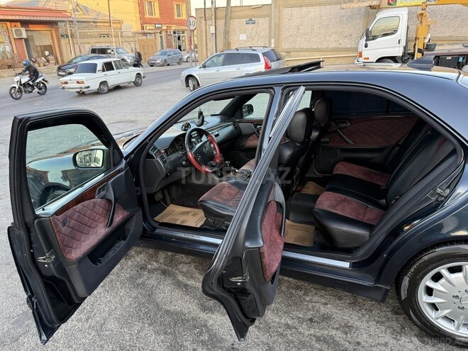 Mercedes E 240 1999, 450,000 km - 2.6 l - Bakı