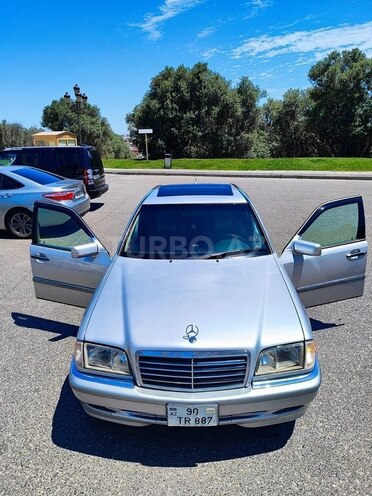 Mercedes C 230 2000, 450,000 km - 2.3 л - Bakı