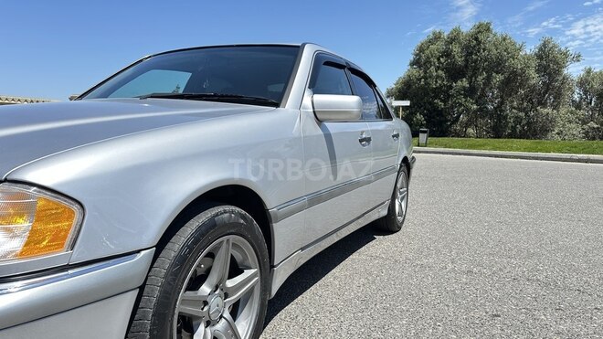 Mercedes C 230 2000, 450,000 km - 2.3 л - Bakı
