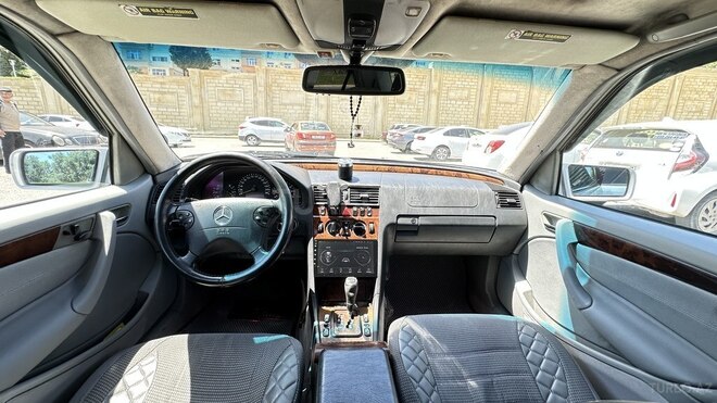 Mercedes C 230 2000, 450,000 km - 2.3 л - Bakı