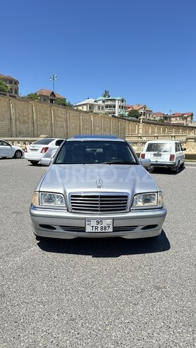 Mercedes C 230 2000, 450,000 km - 2.3 л - Bakı