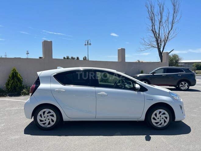 Toyota Aqua 2017, 53,000 km - 1.5 l - Bakı