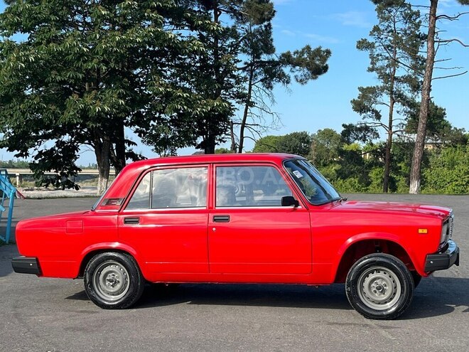 LADA (VAZ) 2107 2000, 22,500 km - 1.6 l - Quba
