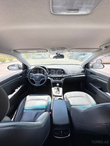 Hyundai Avante 2016, 156,941 km - 1.6 l - Bakı