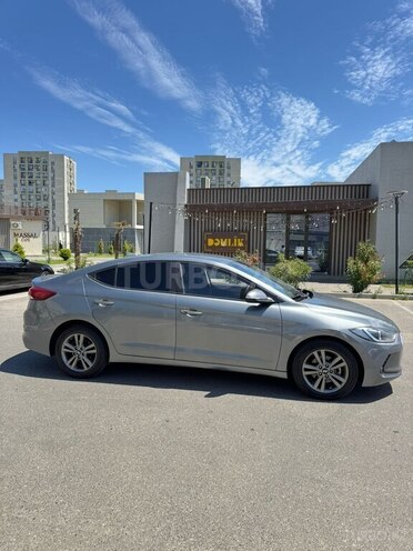 Hyundai Avante 2016, 156,941 km - 1.6 l - Bakı