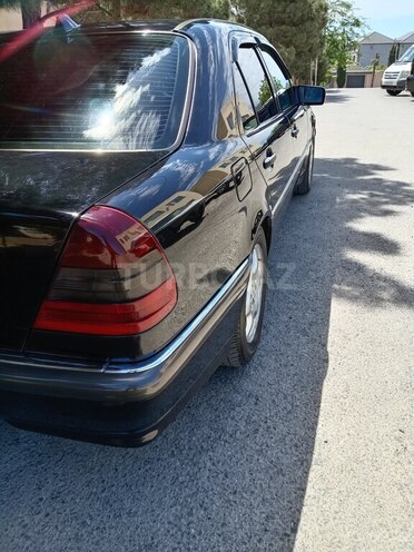 Mercedes C 230 1999, 280,000 km - 2.3 l - Bakı