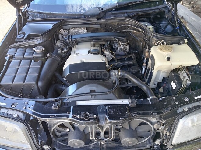 Mercedes C 230 1999, 280,000 km - 2.3 l - Bakı