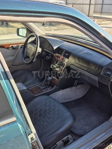 Mercedes C 200 1996, 390,000 km - 2.0 л - Bakı