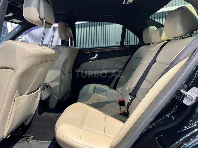 Mercedes E 350 4MATIC 2011, 288,000 km - 3.5 л - Bakı