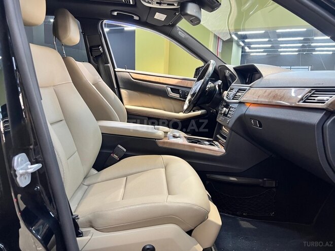 Mercedes E 350 4MATIC 2011, 288,000 km - 3.5 л - Bakı