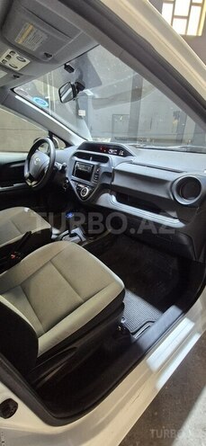 Toyota Aqua 2017, 148,000 km - 1.5 l - Bakı