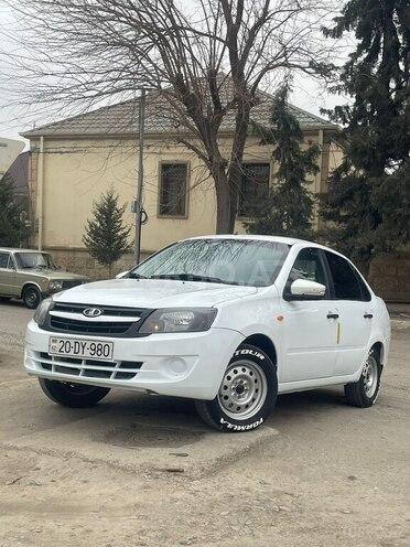 LADA (VAZ) Granta 2013, 300,000 km - 1.6 l - Yevlax