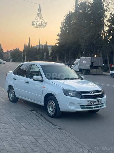 LADA (VAZ) Granta 2013, 300,000 km - 1.6 l - Yevlax