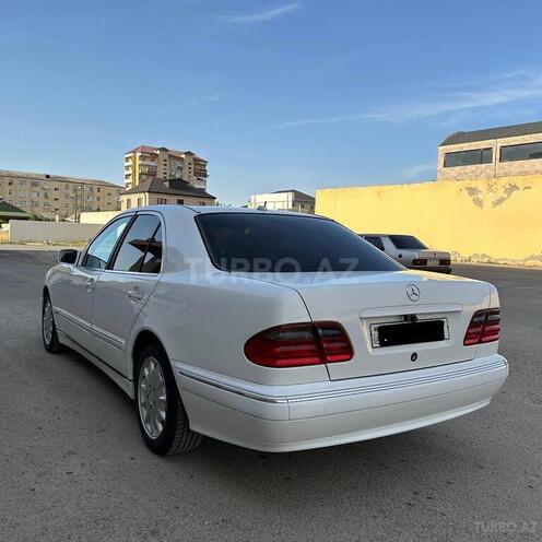Mercedes E 270 2000, 550,000 km - 2.7 l - Bakı