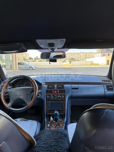 Mercedes E 270 2000, 550,000 km - 2.7 l - Bakı