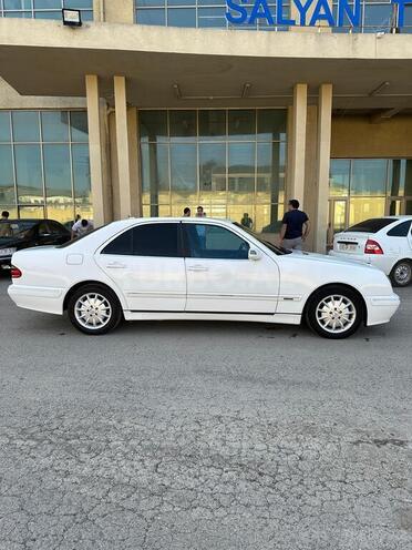 Mercedes E 270 2000, 550,000 km - 2.7 l - Bakı