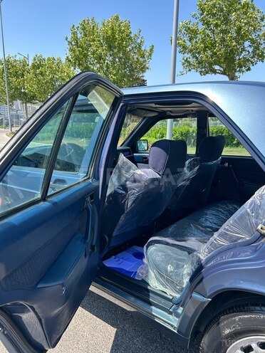 Mercedes 190 1992, 300,000 km - 2.0 l - Bakı