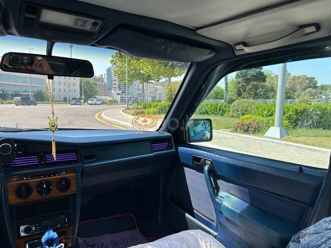 Mercedes 190 1992, 300,000 km - 2.0 l - Bakı